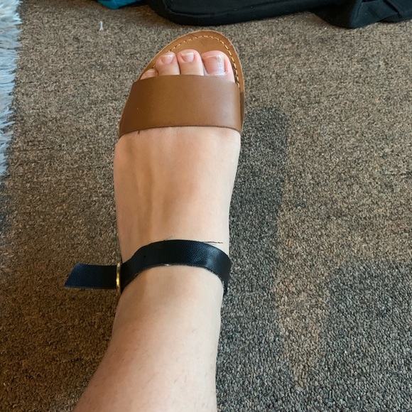 Sandals - Picture 2 of 2